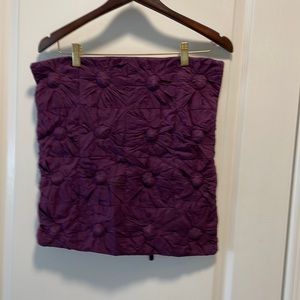 DKNY pillow cover 18”x18”